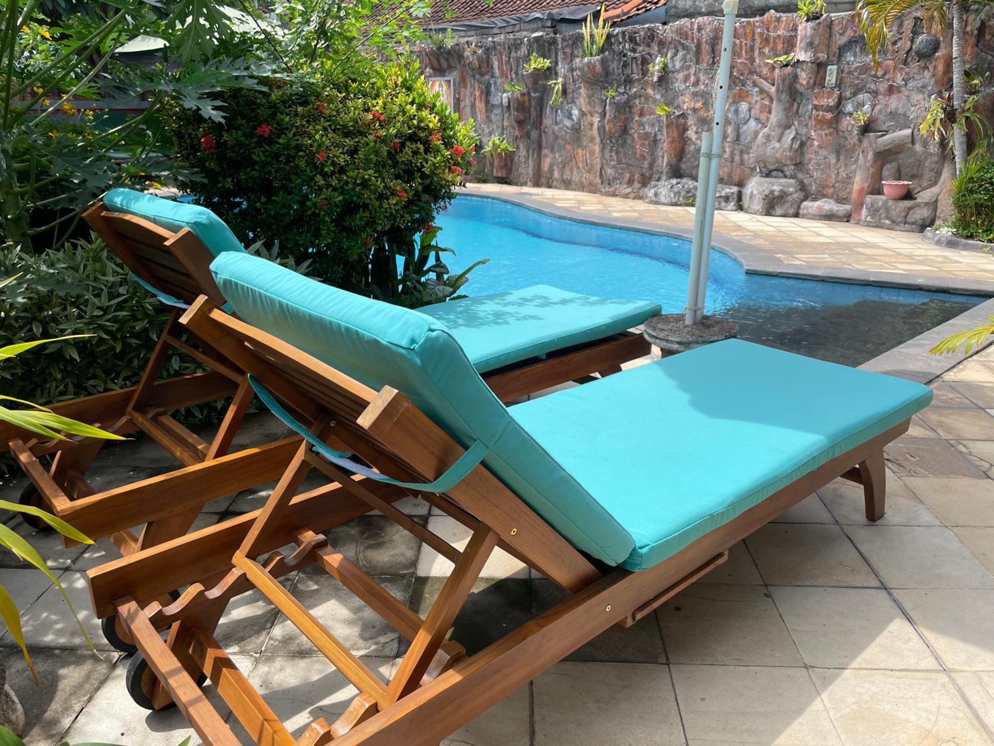 Kubu Elsa Bali Hotel Lovina Exterior foto