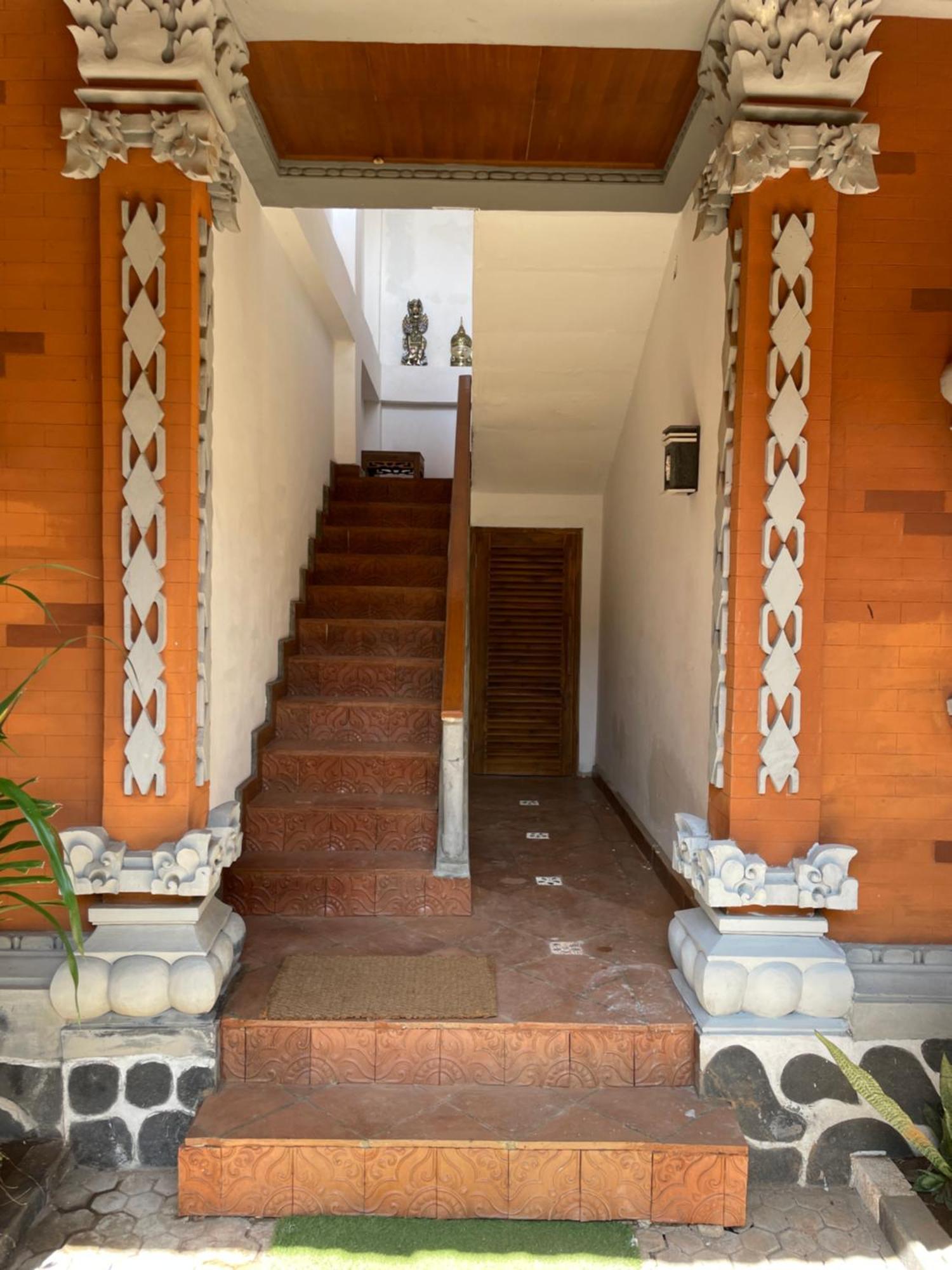Kubu Elsa Bali Hotel Lovina Exterior foto